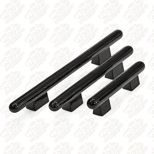 MD-17002 (R)